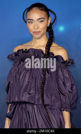 06. Dezember 2022 - London, England, Großbritannien - Bailey Bass nimmt an Avatar: The Water World Premiere, Odeon Luxe West End Teil Stockfoto