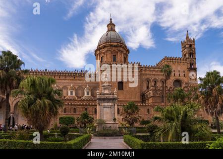 Die Kathedrale von Palermo, Himmelfahrt der jungfrau Maria, erbaut von den Normannen. Sizilien. Italien. Stockfoto