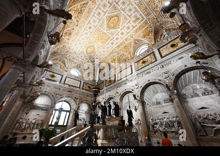 Padua, Italien - 05. Juli 2022: Innere der Basilika di Sant Antonio in Padua, Veneto, Italien. Grab des Heiligen Antonius. Stockfoto