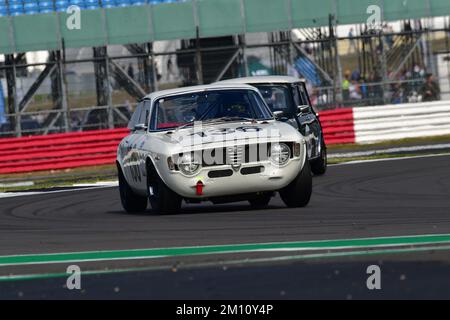 Allan Thom, Alfa Romeo Giulia Sprint GTA, ein beeindruckendes Raster für die Tony Dron Memorial Trophy for MRL Historic Touring Cars, ein 45-minütiges Rennen auf dem Stockfoto