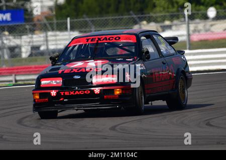 Mike Manning, Ford Sierra Cosworth RS500, ein beeindruckendes Raster für die Tony Dron Memorial Trophy für MRL Historic Touring Cars, ein 45-minütiges Rennen auf dem Stockfoto