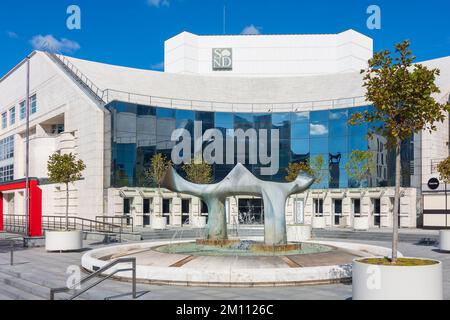 Bratislava (Pressburg): Neubau des slowakischen Nationaltheaters in , Slowakei Stockfoto