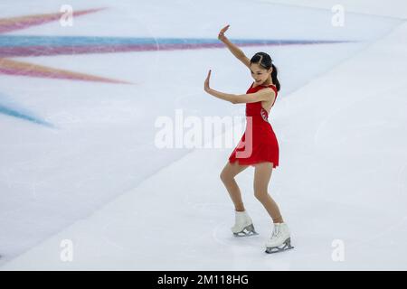 Turin, Italien. 08.. Dezember 2022. HANA Yoshida aus Japan tritt beim ISU Grand Prix des Eiskunstlauf-Finales Turin 2022 in Palavela an. (Foto: Fabrizio Carabelli/SOPA Images/Sipa USA) Guthaben: SIPA USA/Alamy Live News Stockfoto