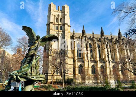 New York. Manhattan. Vereinigte Staaten. Die Kathedrale von St. John der Göttliche Stockfoto