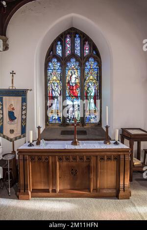 Buntglasfenster in der St. Andrew's Kirche in Gargrave, North Yorkshire Stockfoto