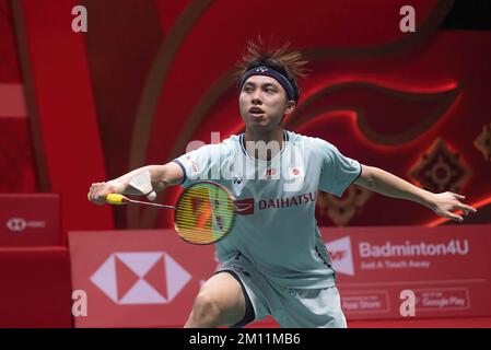 Bangkok, Thailand. 09.. Dezember 2022. Kodai Naraoka aus Japan wurde während des Badminton Menís Double bei den HSBC BWF World Tour Finals 2022 im Nimibutr Stadium in Aktion gesehen. Kodai Naraoka gewann Lu Guang zu 2-0 (21-19, 21-15). (Foto: Peerapon Boonyakiat/SOPA Images/Sipa USA) Guthaben: SIPA USA/Alamy Live News Stockfoto