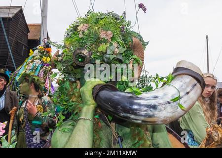 England, East Sussex, Hastings, The Annual Jack in the Green Festival, Teilnehmer an der Jack in the Green Parade Stockfoto