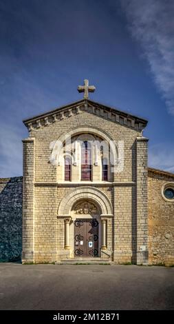 Kirche Saint Etienne in Viols le Fort. Erbaut im 19. Jahrhundert. Stockfoto