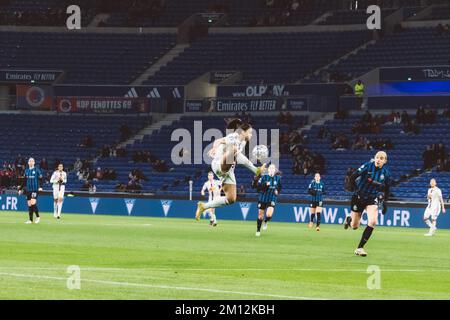 Lyon, Frankreich. 07.. Dezember 2022. Décines-Chapieu, Frankreich, Dezember 7. 2022: Delphine Cascarino (20) von OL in Aktion während des Spiels der UEFA Women's Champions League zwischen Olympique Lyonnais und FC Zürich Frauen im Groupama-Stadion in Décines-Charpieu, Frankreich. (Pauline Figuet/SPP) Guthaben: SPP Sport Press Photo. Alamy Live News Stockfoto