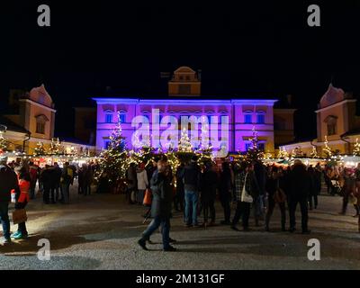 Weihnachtsmarkt im Schloss Hellbrunn, Adventszauber Hellbrunn Stockfoto