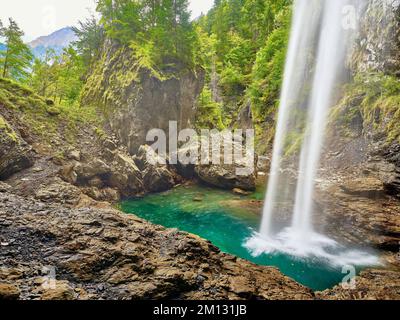 Berglistüber-Wasserfall, Linthal, Kanton Glarus, Schweiz, Europa Stockfoto