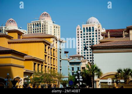 Apartments in The Pearl - Katar Stockfoto