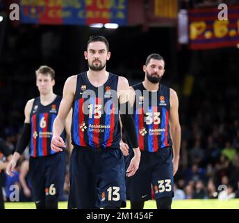 Sabadell, Barcelona, Spanien. 9.. Dezember 2022. Barcelona Spanien 09.12.2022 FC Barcelona Spieler während des Euroleague Basketball-Spiels zwischen FC Barcelona und LDLC Asvel Villeurbanne auf der Palau Blaugrana am 09. Dezember 2022 in Barcelona. (Kreditbild: © Xavi Urgeles/ZUMA Press Wire) Kredit: ZUMA Press, Inc./Alamy Live News Stockfoto