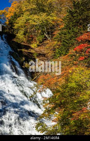 Malerische Yudaki Falls mit Panoramablick im Herbst Niemand Stockfoto