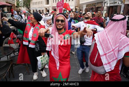 Marokkanische Fans in Doha, Katar. Foto: Samstag, 10. Dezember 2022. Stockfoto