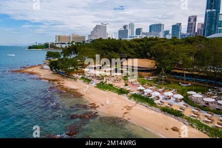 Pattaya Thailand 2022. Dezember, Blick auf die Drohne im Café-Restaurant, Oase am Strand von Oxygen in Pattaya Thailand. Stockfoto