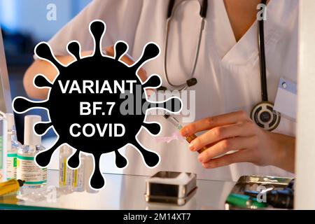 BF.7. Neue Variante des SARS-CoV-2-Coronavirus. Subvariante von Omicron. Horizontale Konstruktion. Virus-Design und schwarzer Text. Coronavirus. Stockfoto