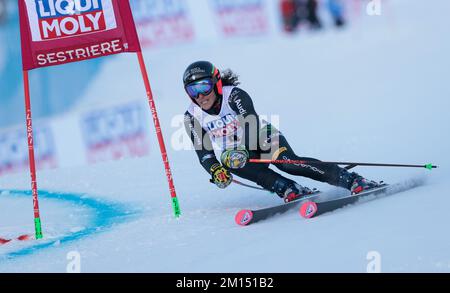 Sestriere, Italien. 10.. Dezember 2022. SKIFAHREN - FIS SKI WORLD CUP, Women's Giant Slalom Sestriere, Piemonte, Italien Samstag BRIGNONE Federica 7Â° Place Run1 Gutschrift: Independent Photo Agency/Alamy Live News Stockfoto