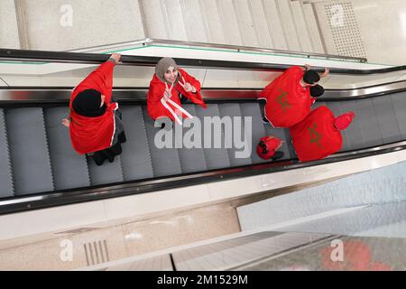 Marokkanische Fans in Doha, Katar. Foto: Samstag, 10. Dezember 2022. Stockfoto