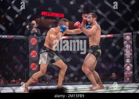 Uncasville, Ct, Usa. 09.. Dezember 2022. Mohegan Sun Casino Uncasville, CT - 9. DEZEMBER: Michael Lombardo gewinnt am 9. Dezember 2022 in Uncasville, CT, USA, über KO auf der Bellator 289 im Mohegan Sun Casino. (Foto: Matt Davies/PxImages) (Matt Davies/SPP) Kredit: SPP Sport Press Photo. Alamy Live News Stockfoto