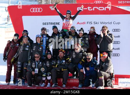 Sestriere, Italien. 10.. Dezember 2022. SKIFAHREN - FIS SKI WORLD CUP, Women's Giant Slalom Sestriere, Piemonte, Italien Samstag Italienische Mannschaft Kredit: Independent Photo Agency/Alamy Live News Stockfoto