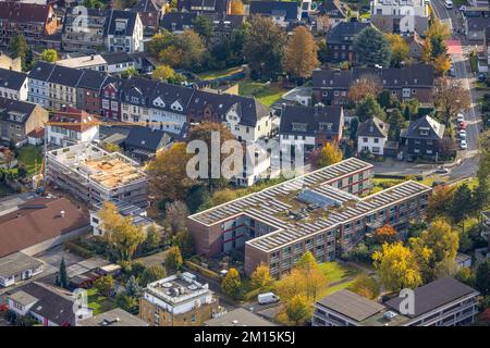 Luftaufnahme, Diakonisches Werk Gladbeck-Bottrop-Dorsten Seniorenzentrum Käthe Braus mit Sonnendach im Bezirk Südwesten in Bottrop, Ruhrgebiet, Nr. Stockfoto