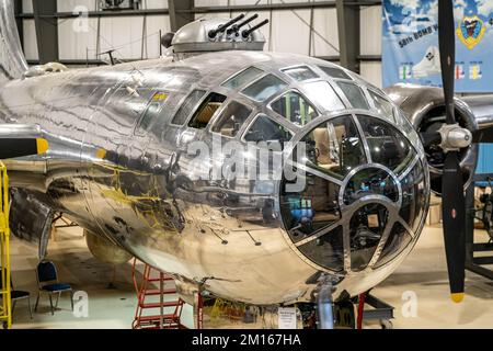 Der Boeing B-29 Superfortress Bomber ist in einem Museum ausgestellt Stockfoto