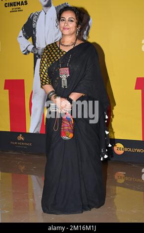 Mumbai, Indien. 10.. Dezember 2022. Bollywood-Schauspielerin Divya Dutta posiert für ein Foto bei der Enthüllung des verstorbenen Schauspielers Dilip Kumar Hero of Heroes Festival in Mumbai. Die Film Heritage Foundation feierte das 100.. Jubiläum des verstorbenen Schauspielers Dilip Kumar und lud Berühmtheiten aus Bollywood zum Festival „der Held der Helden“ ein. Kredit: SOPA Images Limited/Alamy Live News Stockfoto