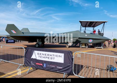 RAF Fairford, Gloucestershire, UK - Juli 16 2022: BAE Systems Team Tempest Full Scale Concept Model of a Tempest Sixth-Generation Future Combat Aircraft Stockfoto