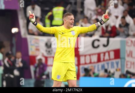 Englischer Torwart Jordan Pickford während der FIFA-Weltmeisterschaft 2022, Viertelfinale des Fußballspiels zwischen England und Frankreich am 10. Dezember 2022 im Al Bayt Stadium in Al Khor, Katar - Foto Jean Catuffe / DPPI Credit: DPPI Media/Alamy Live News Stockfoto