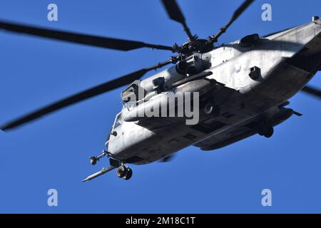 US Marine Corps Schwerhubschrauber im Flug. Stockfoto