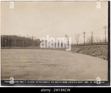 Sudbury Department, Framingham Reservoir No. 3, Shore Improvement on South Side, Looking East, Framingham, Massachusetts, 13. Dezember, 1907 , Wasserwerke, Reservoirs, Wasserverteilungsstrukturen, Baustellen Stockfoto