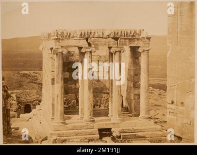 Tempel des flügellosen Sieges, griechische Tempel, archäologische Stätten, Tempel der Athene Nike Athens, Griechenland. Nicholas Catsimpoolas Kollektion Stockfoto