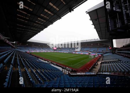 Birmingham, Großbritannien. 11.. Dezember 2022. Birmingham, England, Dezember 11. 2022: Allgemeiner Blick in den Villa Park vor dem Barclays FA Frauen Super League-Fußballspiel zwischen Aston Villa und Arsenal im Villa Park in Birmingham, England. (James Whitehead/SPP) Kredit: SPP Sport Press Photo. Alamy Live News Stockfoto