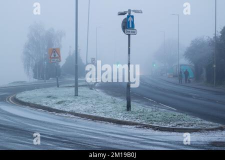 Big Freeze, eine winterliche Zeit des eisigen Wetters, zieht sich über Essex, Großbritannien. Stockfoto