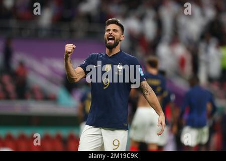 Al-Khor, Katar. 10.. Dezember 2022. Olivier Giroud (FRA) Fußball : Giroud feiert nach dem Sieg der FIFA Weltmeisterschaft Katar 2022. Viertelfinalspiel zwischen England 1-2 Frankreich im Al Bayt Stadion in Al Khor, Katar . Kredit: Mutsu Kawamori/AFLO/Alamy Live News Stockfoto