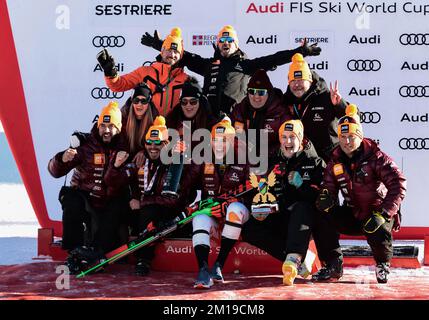 Sestriere, Italien. 11.. Dezember 2022. SKIFAHREN - FIS SKI WORLD CUP, Slalom Sestriere für Damen, Piemonte, Italien SVK Team Credit: Independent Photo Agency/Alamy Live News Stockfoto