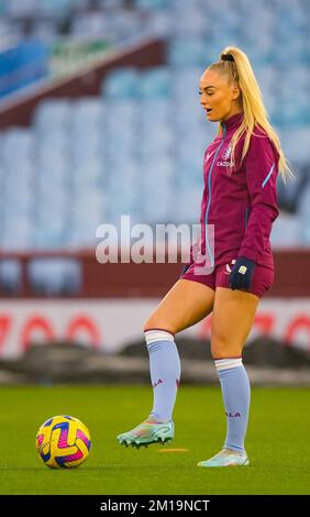 Birmingham, Großbritannien. 11.. Dezember 2022. Birmingham, England, Dezember 11. 2022: Alisha Lehmann (7 Aston Villa) vor dem Fußballspiel Barclays FA Womens Super League zwischen Aston Villa und Arsenal im Villa Park in Birmingham, England. (James Whitehead/SPP) Kredit: SPP Sport Press Photo. Alamy Live News Stockfoto