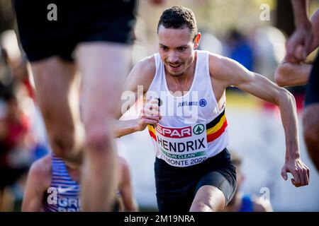 Der belgische Robin Hendrix wurde am Sonntag, den 11. Dezember 2022 in Piemont (Italien) während des Herrenrenrenrenrenrenrenrenrenns bei den European Cross Country Championships in Aktion gezeigt. BELGA FOTO JASPER JACOBS Stockfoto