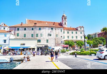 Blick auf Gärten, Straßen und Gassen von Zadar, Dalmatien in Kroatien, Europa Stockfoto