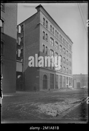 Unidentifiziert, Industrieanlagen, Straßen, Boston Wharf Company Collection Stockfoto