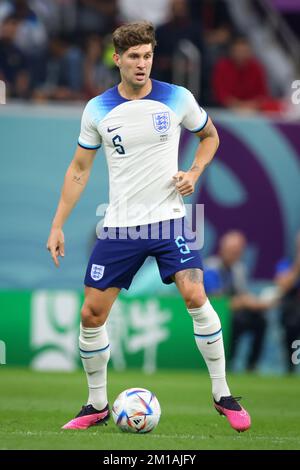 AL KHOR, KATAR - 10. DEZEMBER: FIFA-Weltmeisterschaft Katar 2022. Viertelfinalspiel zwischen England und Frankreich am 10. Dezember 2022 im Al Bayt Stadium in Al Khor, Katar. England – Frankreich 1:2 Fussball WM 2022 bei der FIFA Fußball-Weltmeisterschaft Katar 2022 © diebilderwelt / Alamy Stock Stockfoto