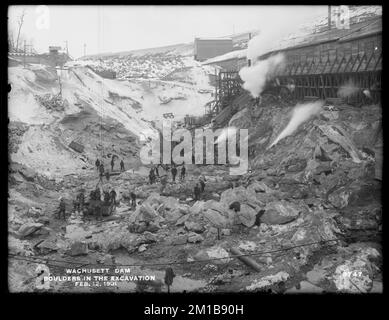 Wachusett Dam, Felsbrocken in der Ausgrabung, stromaufwärts blickend, Clinton, Mass., 12. Februar, 1901 , Wasserwerke, Dämme, Baustellen Stockfoto