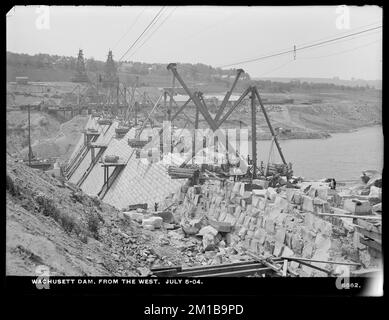 Wachusett Dam, aus dem Westen, Clinton, Mass., 5. Juli, 1904 , Wasserwerke, Dämme, Baustellen Stockfoto