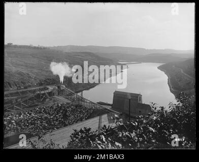 Wachusett Dam, Panoramablick, von Westen, Clinton, Massachusetts, 3. Oktober 1900, Wasserwerke, Dämme, Baustellen Stockfoto