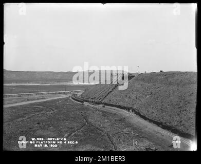 Wachusett Reservoir, Dumping Platform No. 4, Section 6, Boylston, Mass., Mai 16, 1900 , Wasserwerke, Reservoirs, Wasserverteilungsstrukturen, Baustellen Stockfoto