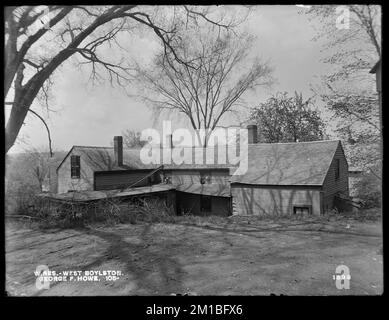 Wachusett Reservoir, George F. Howe's House, auf der nördlichen Seite der Fletcher Street, aus Nordosten, West Boylston, Massachusetts, Mai 17, 1898 , Wasserwerke, Reservoirs, Wasserverteilungsstrukturen, Immobilien Stockfoto