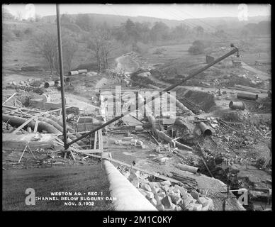 Weston Aqueduct, Channel below Sudbury Dam, Section 1, Southborough, Mass., November 3, 1902, Wasserwerke, Aquädukte, Baustellen Stockfoto