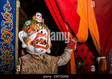 Wooden Masken sind für rituelle Tänze, die von den Mönchen in Hemis Festival verwendet. Stockfoto