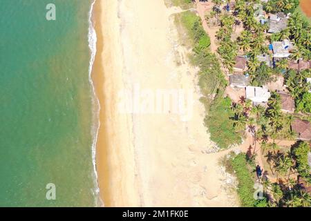 Blick auf den Strand in der Nähe von Bekal Fort, Kasaragod District, Kerala, Indien Stockfoto